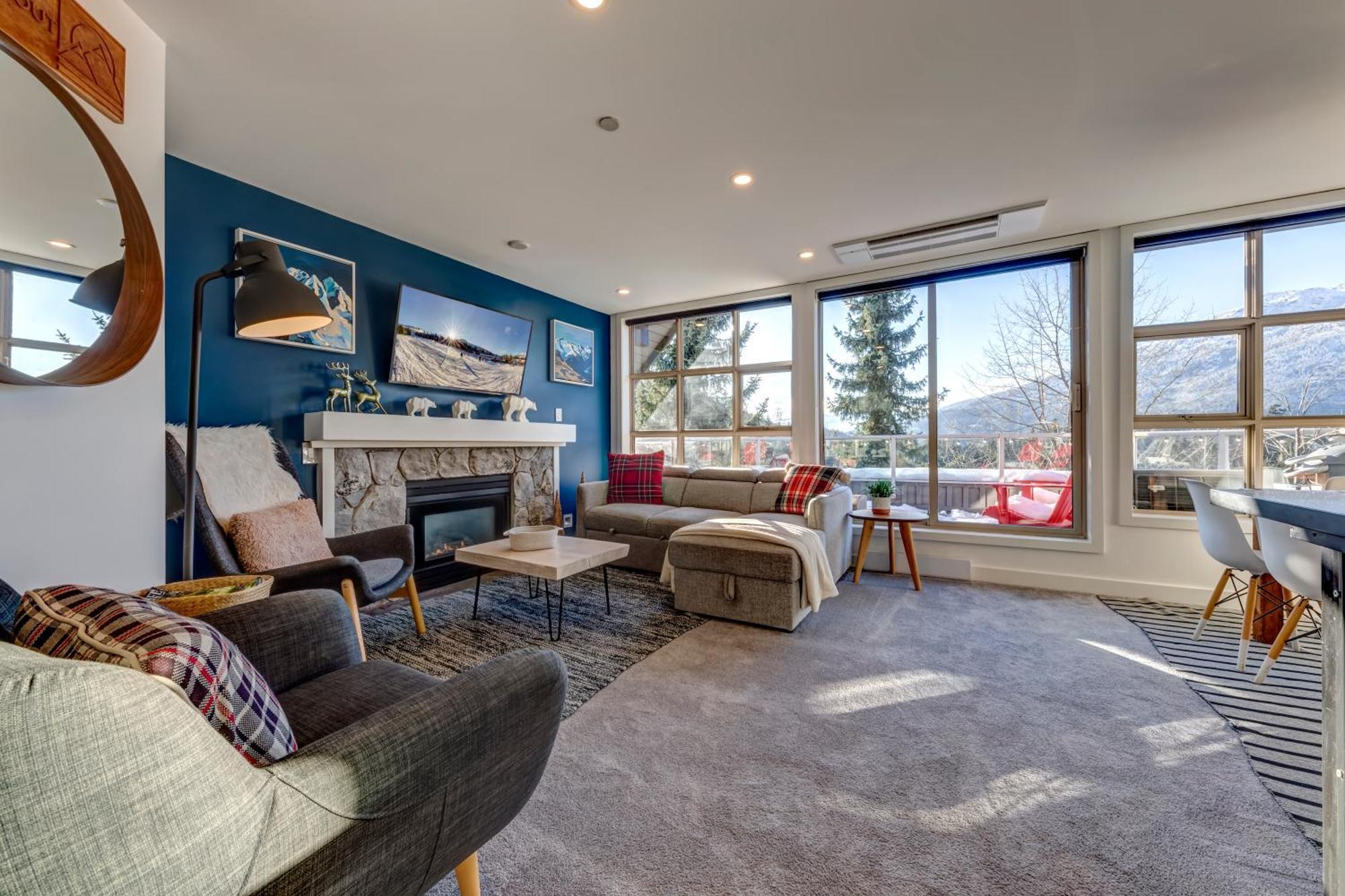 The Lookout Penthouse // A Luxe Suite In Whistler Buitenkant foto