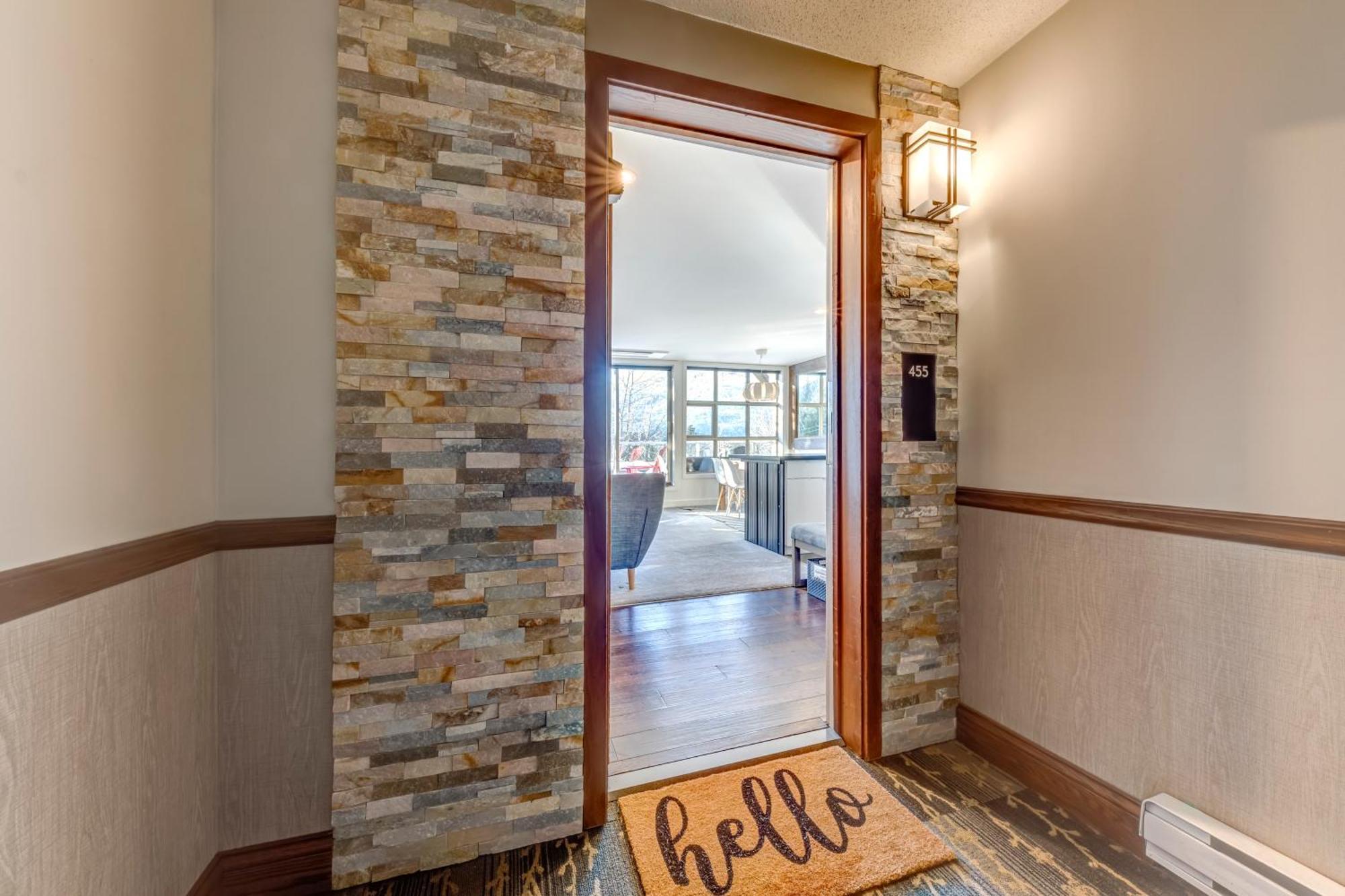 The Lookout Penthouse // A Luxe Suite In Whistler Buitenkant foto