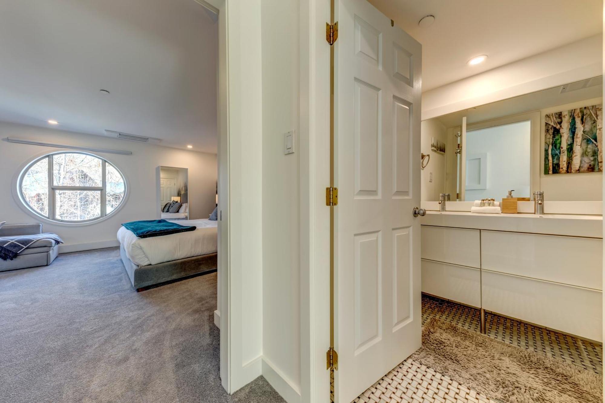 The Lookout Penthouse // A Luxe Suite In Whistler Buitenkant foto